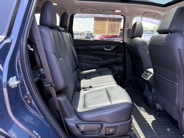 Used 2025 Subaru Ascent Limited w/ Popular Package #1 AWD/4WD image 30
