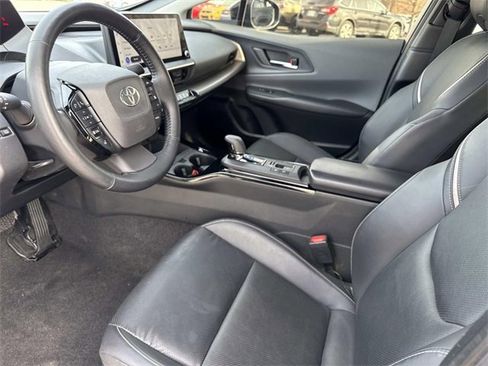 Used 2023 Toyota Prius XLE image 13