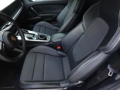 Used 2020 Porsche 911 Carrera S RWD image 9