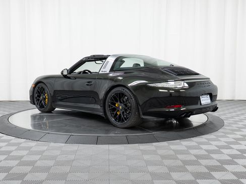 Used 2016 Porsche 911 Targa 4 GTS AWD/4WD image 3