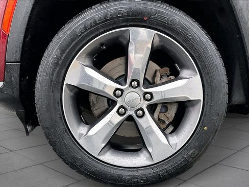 Used 2021 Jeep Grand Cherokee L Limited image 10