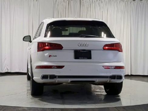 Used 2018 Audi SQ5 Premium Plus w/ Navigation Package image 9