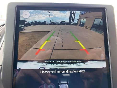 Used 2023 Ford Edge Titanium image 38