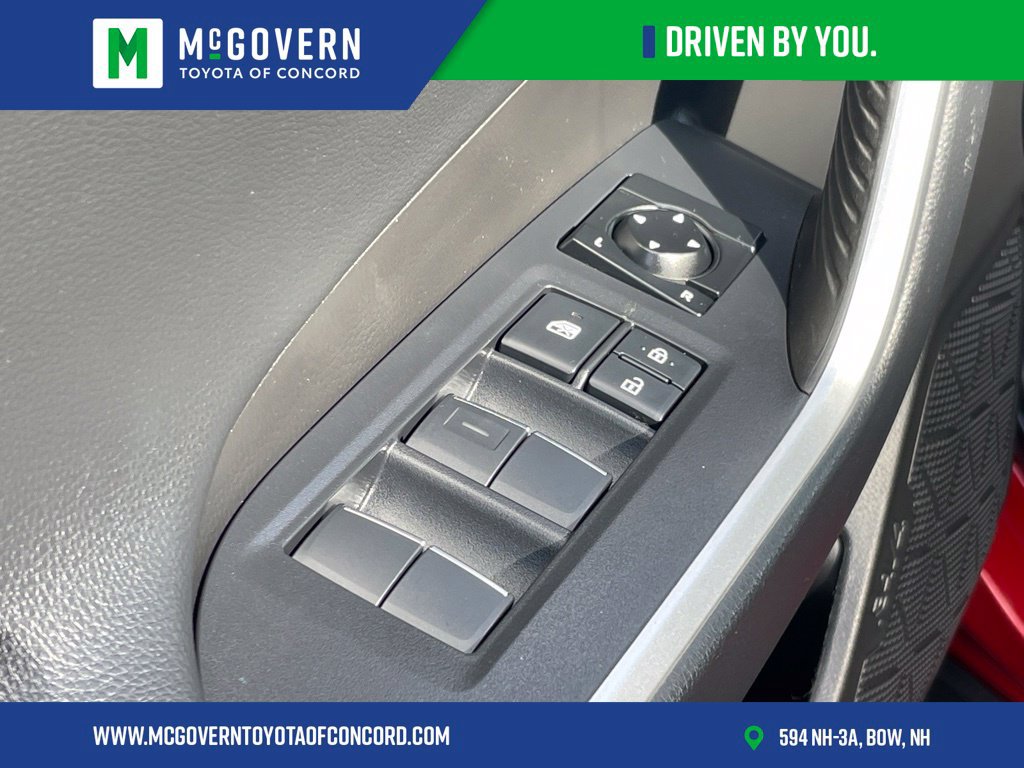 Used 2021 Toyota RAV4 XSE w/ Weather Package AWD/4WD image 15