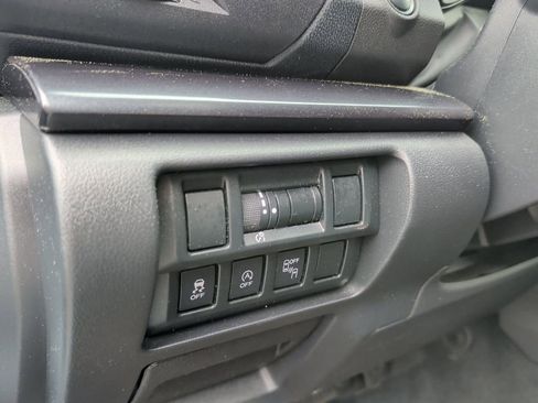 Used 2023 Subaru Crosstrek 2.5i Sport AWD/4WD image 22
