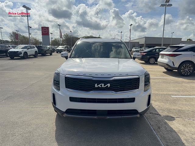 Used 2022 Kia Telluride S FWD image 2