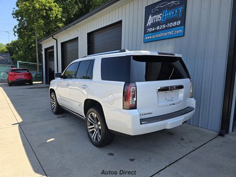 Used 2017 GMC Yukon Denali w/ Open Road Package AWD/4WD image 9