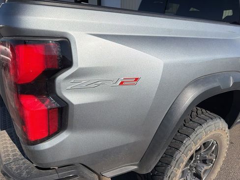 Used 2023 Chevrolet Colorado ZR2 w/ ZR2 Convenience Package III image 18