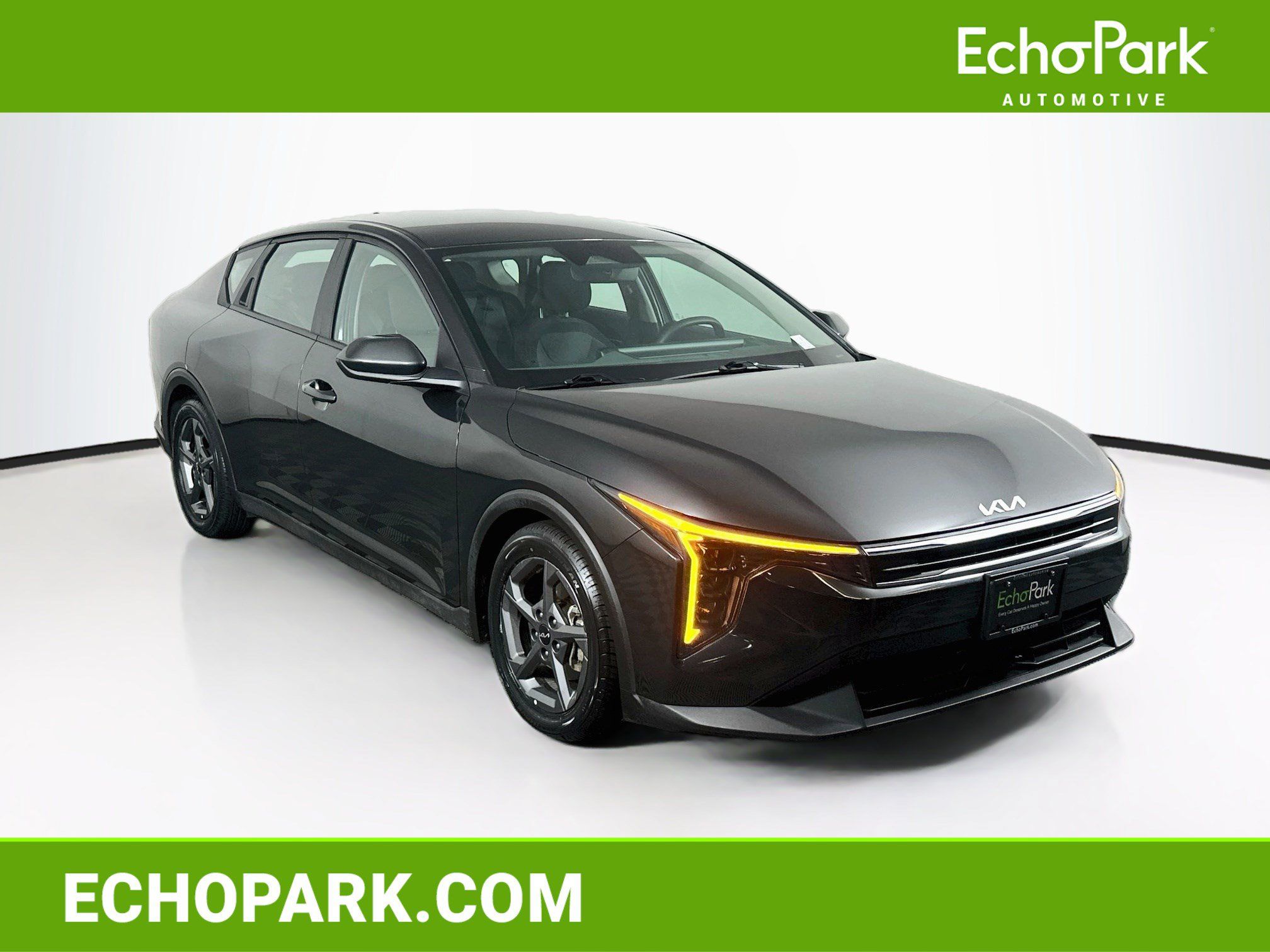 Used 2025 Kia K4 FWD image 1