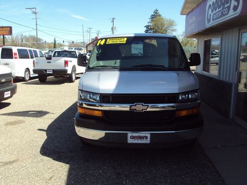 Used 2014 Chevrolet Express 1500 LT w/ LT Preferred Equipment Group AWD/4WD image 3