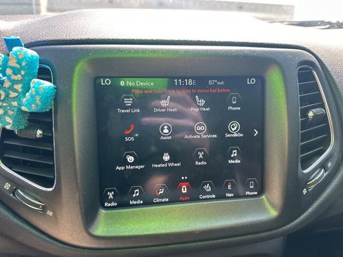 Used 2017 Jeep Compass Trailhawk w/ Leather Interior Group AWD/4WD image 9
