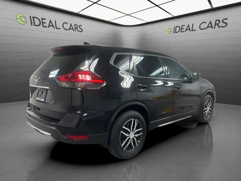Used 2017 Nissan Rogue S FWD image 5