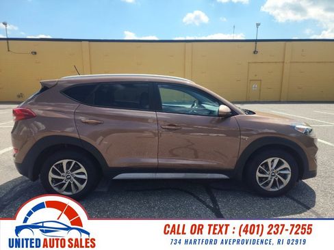Used 2017 Hyundai Tucson SE w/ SE Popular Package 02 AWD/4WD image 5