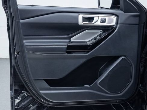 Used 2022 Ford Explorer ST w/ Equipment Group 401A AWD/4WD image 11