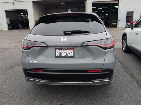 Used 2026 Honda HR-V EX-L image 5