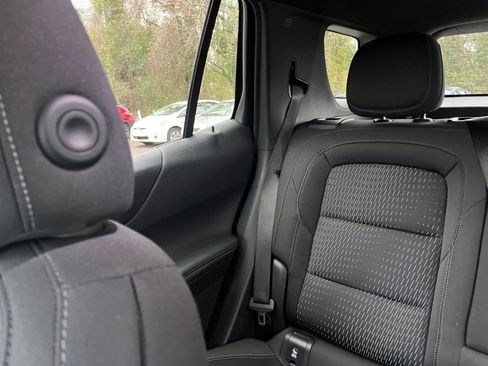 Used 2025 Chevrolet Equinox LT image 39