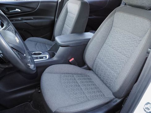 Used 2024 Chevrolet Equinox LT FWD image 21