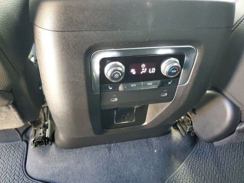 Certified 2022 GMC Yukon XL Denali RWD image 16