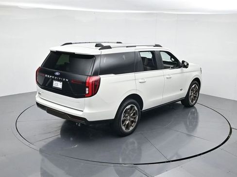 New 2026 Ford Expedition King Ranch AWD/4WD image 39