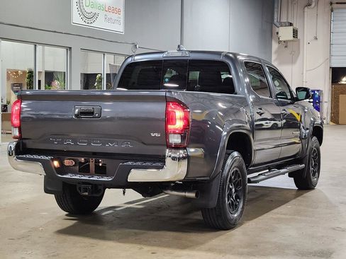 Used 2020 Toyota Tacoma SR5 image 8
