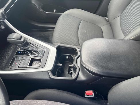 Used 2023 Toyota RAV4 LE image 20