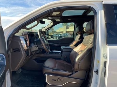 Used 2024 Ford F350 King Ranch w/ FX4 Off-Road Package image 18