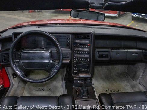 Used 1990 Cadillac Allante image 17