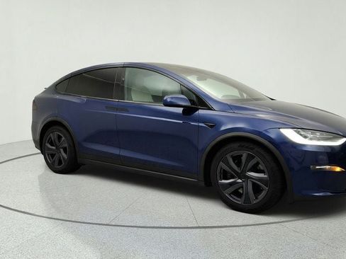 Used 2022 Tesla Model X Plaid AWD/4WD image 3
