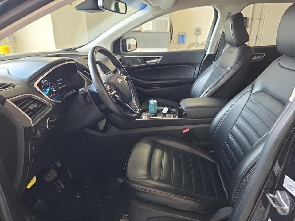 Used 2020 Ford Edge SEL FWD image 4