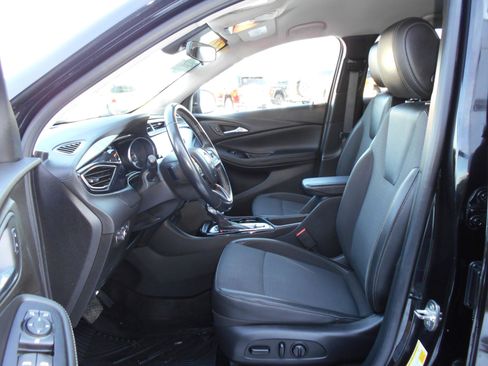 Used 2022 Buick Encore GX Select w/ Sport Touring Package image 6