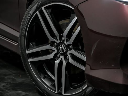 Used 2016 Honda Accord Sport image 3