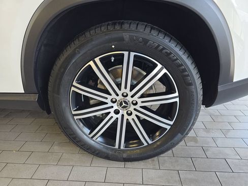Certified 2024 Mercedes-Benz GLE 350 4MATIC image 37