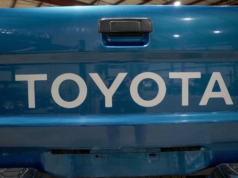 Used 1995 Toyota Pickup DX AWD/4WD image 22