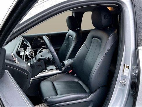 Certified 2023 Mercedes-Benz GLA 250 4MATIC image 24