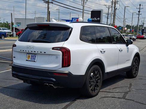 Certified 2022 Kia Telluride SX w/ SX Prestige Package AWD/4WD image 4