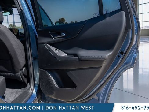 Used 2025 Chevrolet Equinox LT FWD image 19