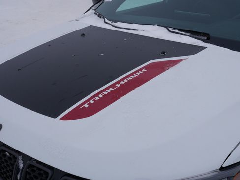 Used 2023 Jeep Compass Trailhawk image 36