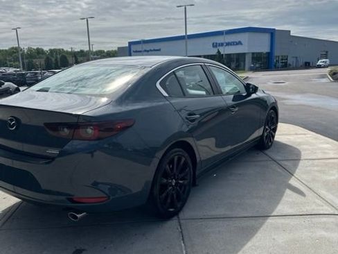 Used 2025 MAZDA MAZDA3 s AWD/4WD image 4