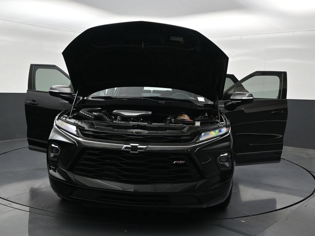 Used 2023 Chevrolet Blazer RS FWD image 36