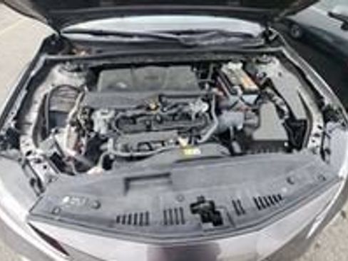 Used 2024 Toyota Camry LE w/ Convenience Package FWD image 12