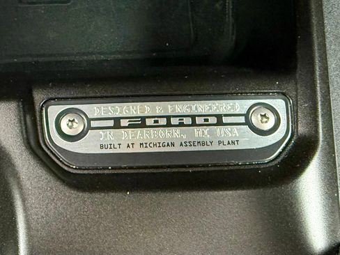 Used 2022 Ford Bronco Wildtrak image 33