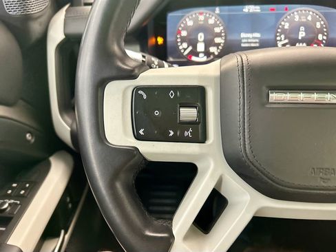 Used 2022 Land Rover Defender 110 X-Dynamic HSE AWD/4WD image 11