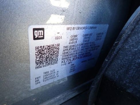 Used 2025 Chevrolet Trax RS image 13