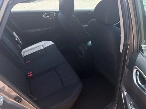 Used 2017 Nissan Sentra SV FWD image 12