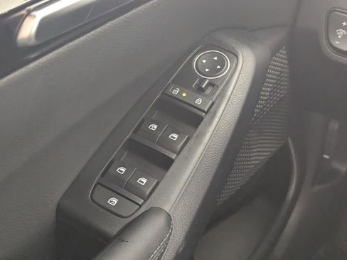 New 2026 Kia Seltos S FWD image 15