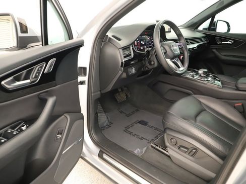 Used 2018 Audi Q7 3.0T Premium Plus w/ Premium Plus Package image 14