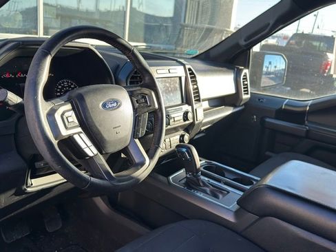 Used 2019 Ford F150 XLT w/ Equipment Group 302A Luxury image 9