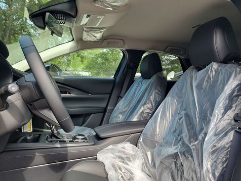 New 2026 MAZDA CX-30 AWD 2.5 S w/ Select Sport Pkg image 16