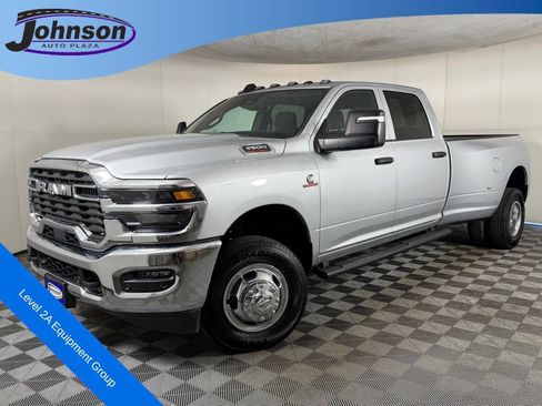 Used 2026 RAM 3500 Tradesman AWD/4WD image 1