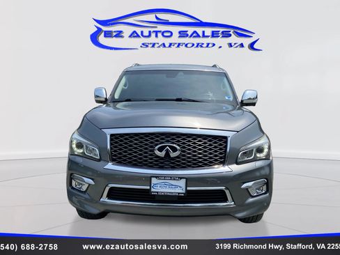 Used 2016 INFINITI QX80 4WD w/ Deluxe Technology Package image 2